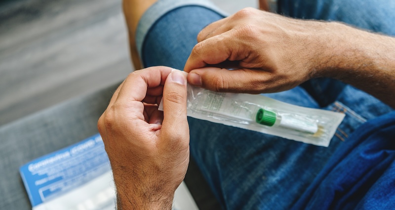 Your Guide to Sterile Swabs for Medical Use