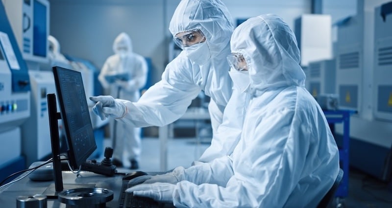 8 Ways to Keep Your Cleanroom Free of Contaminants