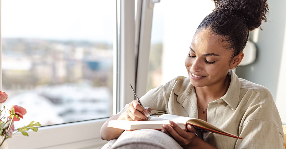 How To Track Your Pain (And Use A Pain Journal To Talk To Your Chiropractor)